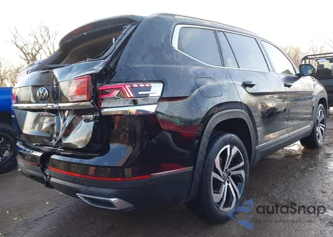 2021 Volkswagen Atlas 3.6L V6 Sel Premium z USA, uszkodzony, nr VIN 1V2TR2CA0MC591341